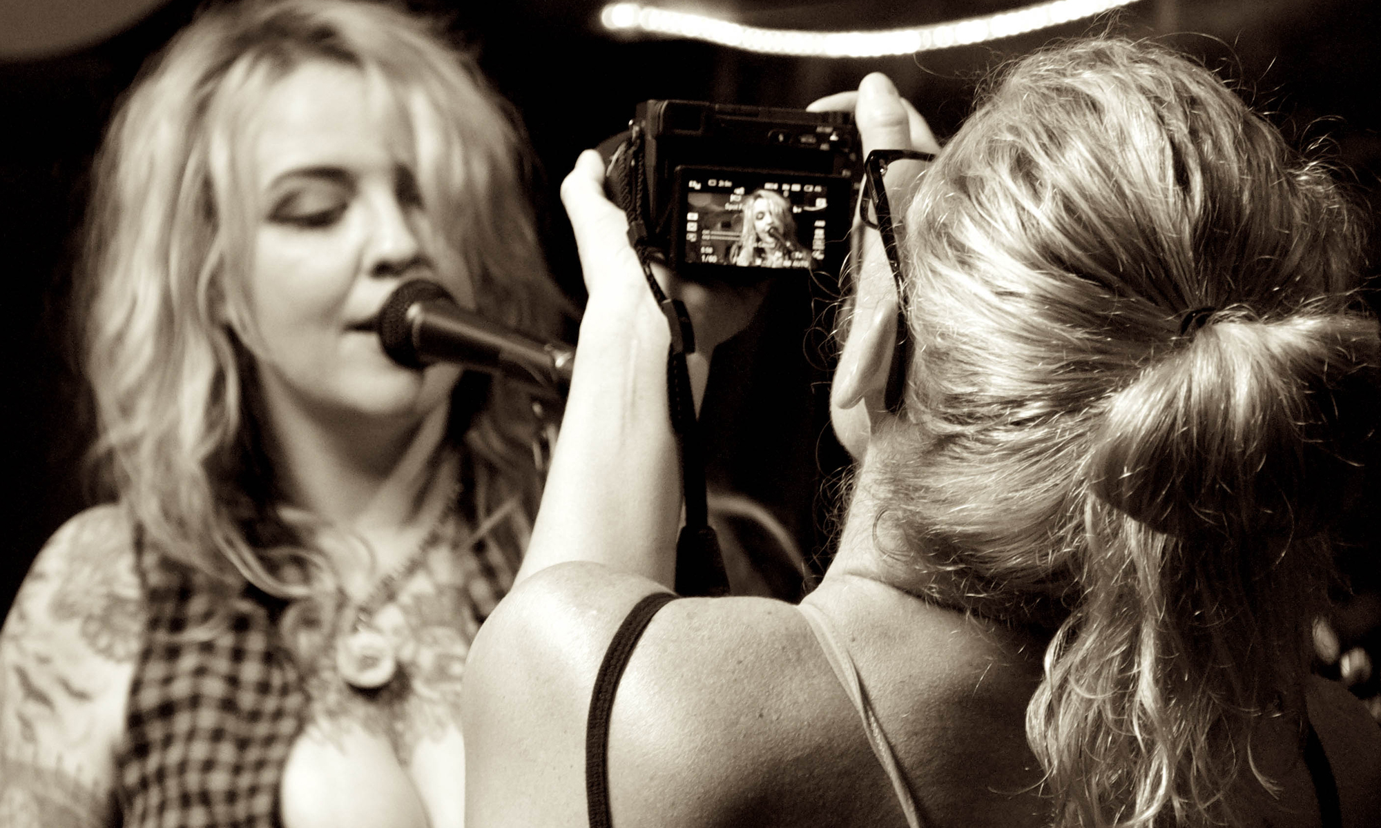 Photographer Laura Gunn Marketing